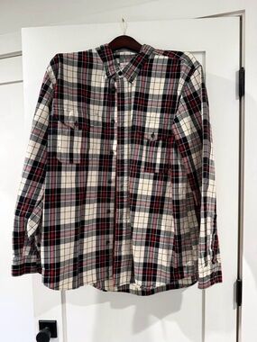 Filson Genuine Garment Men’s XL Cream Navy Red Plaid Flannel Button Down Shirt
